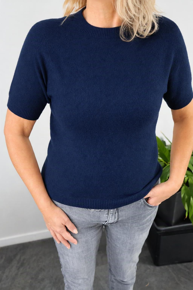 Pull bleu marine