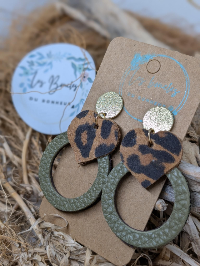 Boucles d'oreilles Coeur ❤️ kaki léopard c2057