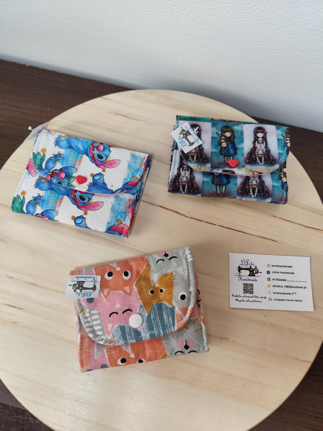 Porta pensos higiénicos 