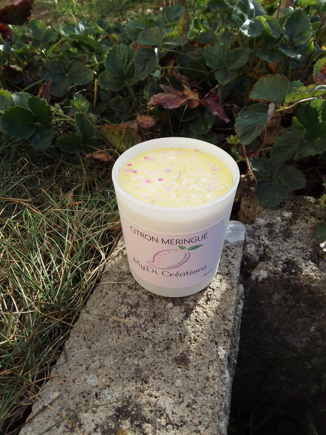 Bougie 180 ml contenant blanc sans couvercle 