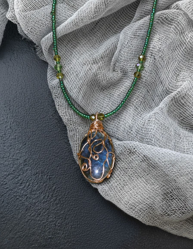 Collier labradorite