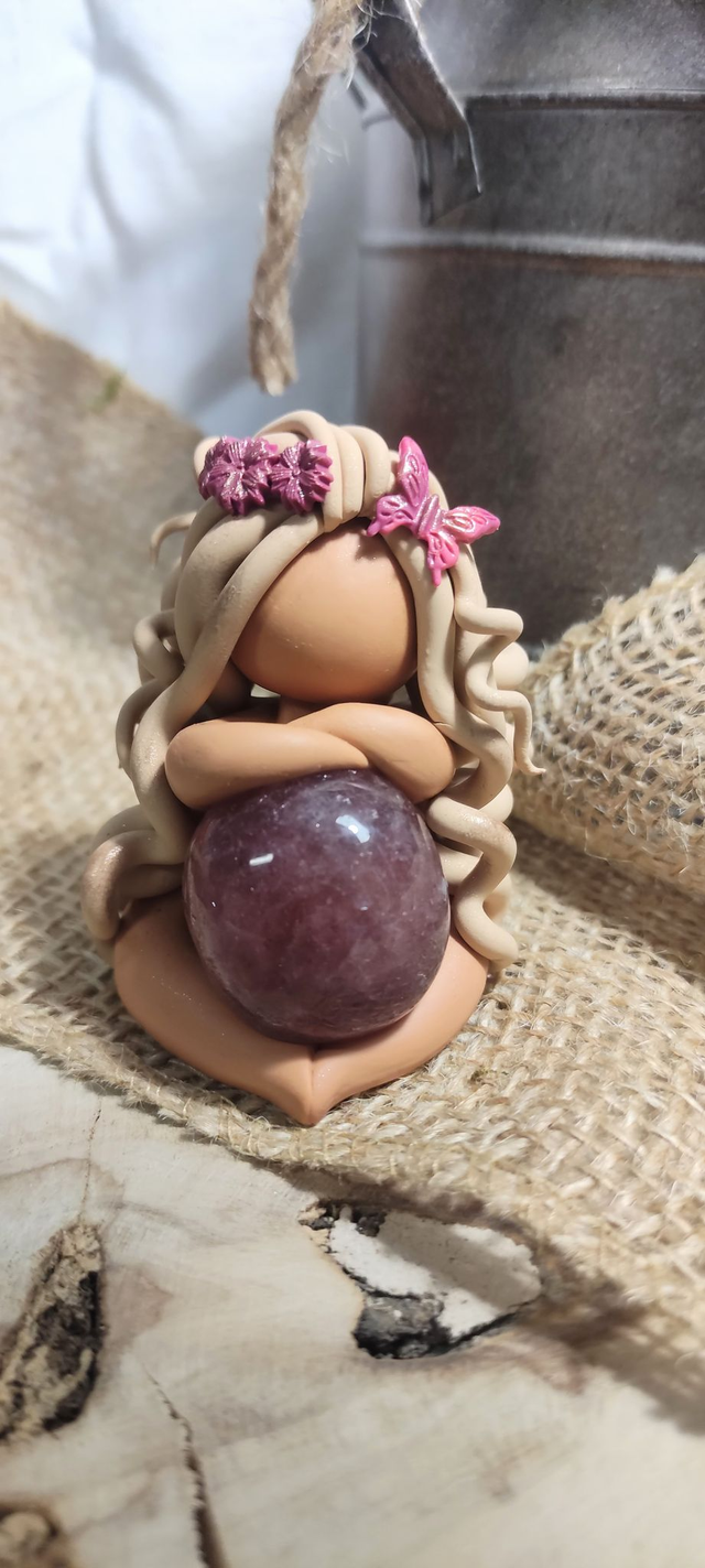 đ Gardienne des Douces MĂ©tamorphoses â Quartz Fraise & Papillon du CĆur đŠ