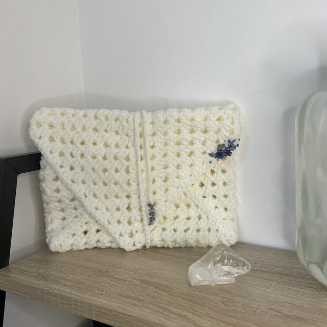 Protège livre au Crochet avec Broderie