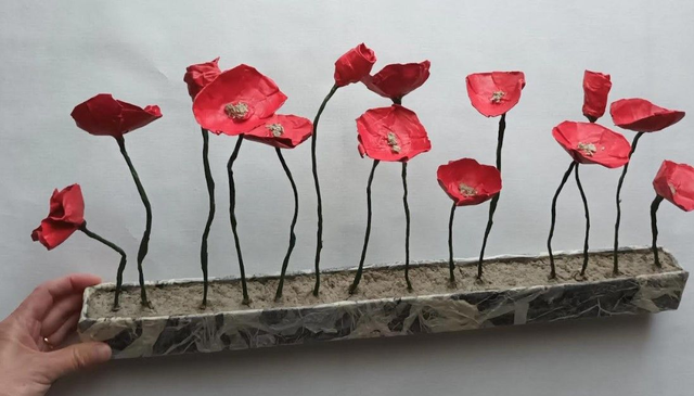 COMPOSITION FLORALE EN LIGNE, fait main, papier mâché, fleurs éternelle, à offrir ou pour sa décoration