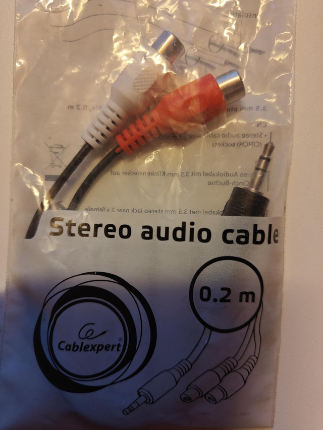 Äänikaapeli 20cm, 3.5mm-RCA - Cablexpert