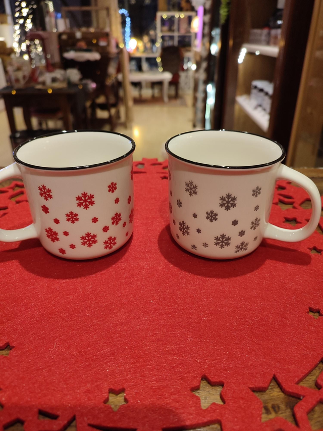 Tasses à café duo rouge et gris 