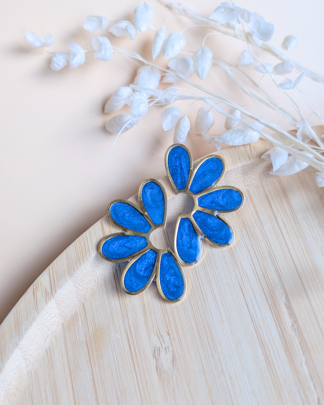 Marga bleu - Boucles d’oreilles en résine faite main 