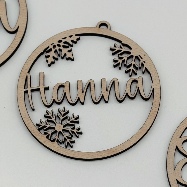 Christbaumkugel mit Namen - personalisert