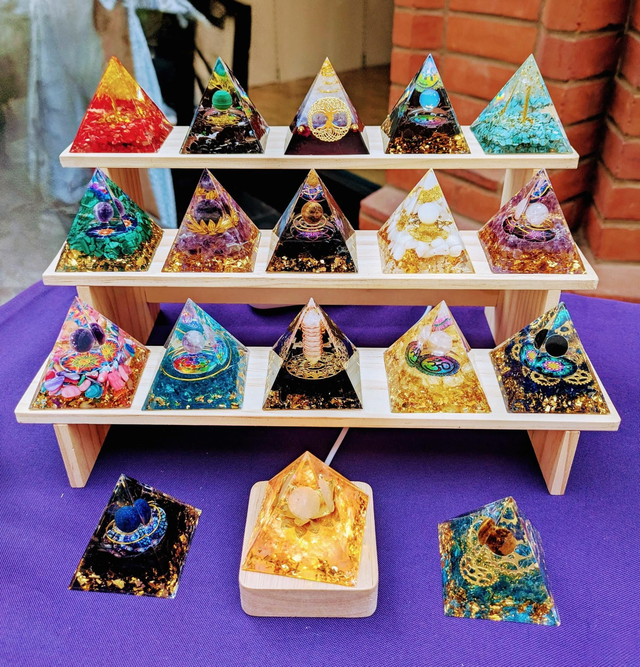 Crystal pyramids