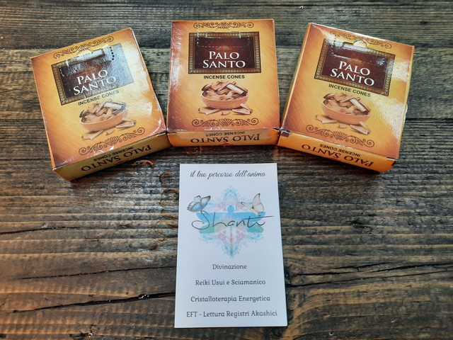 Incenso di palo santo conetti
