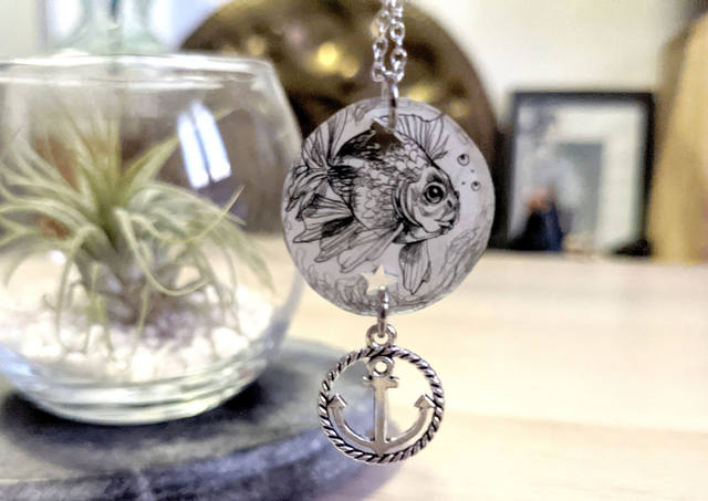 Pendentif rond, Poisson Voile de Chine