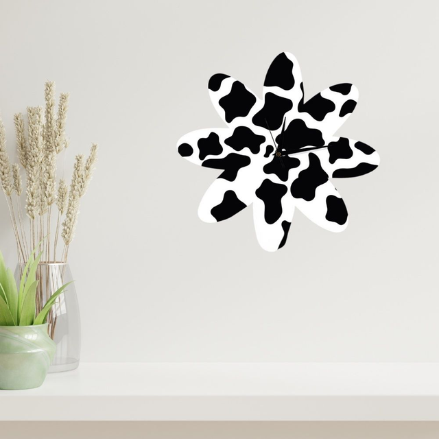 Cow decorative clock silent movement