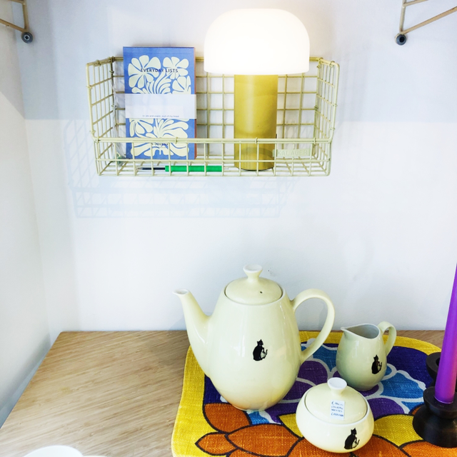 Wire shelf medium, green beige