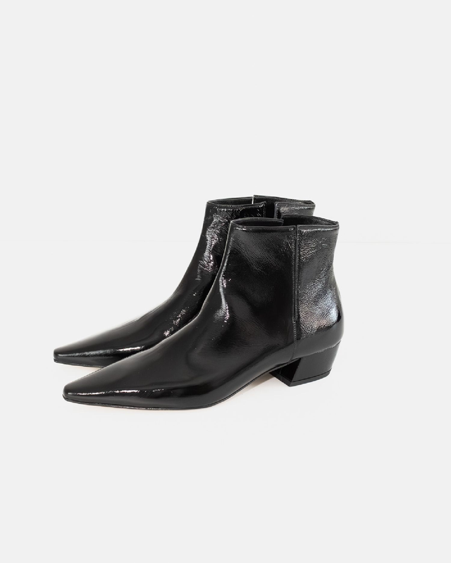 Stivaletti in naplak a punta