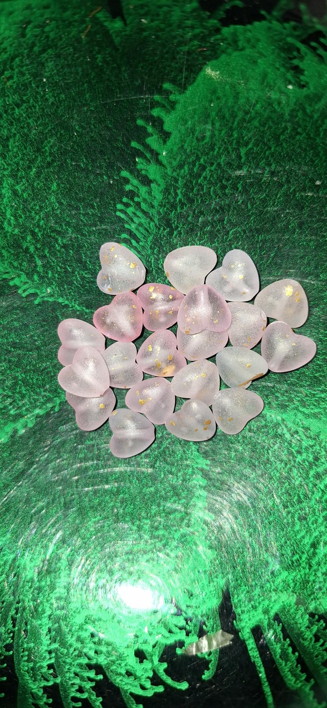 Acrylic hearts light pink