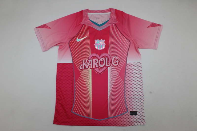 Camiseta Barcelona Edición Especial (KAROL G) 25-26