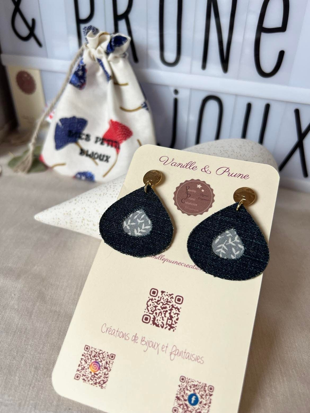 Boucles d&#039;oreilles JOYCE dorée, jolies gouttes en jeans, tissu recyclé vert de gris imprimé, bijou upcycling
