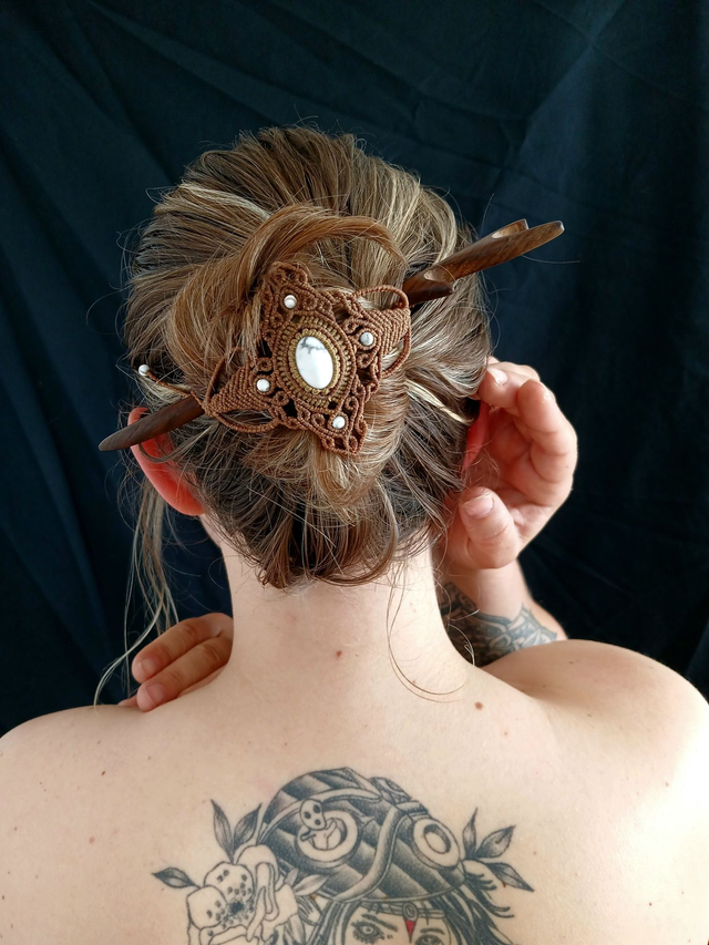 Parure de combat – Howlite