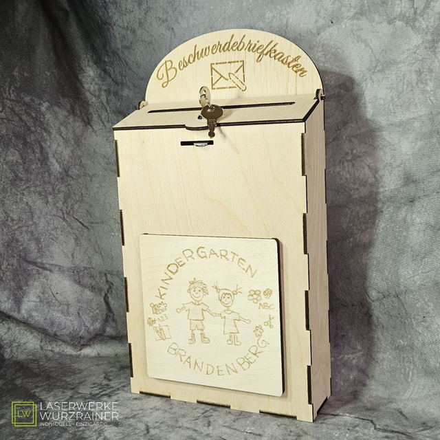 Beschwerdebriefkasten mit Schloss