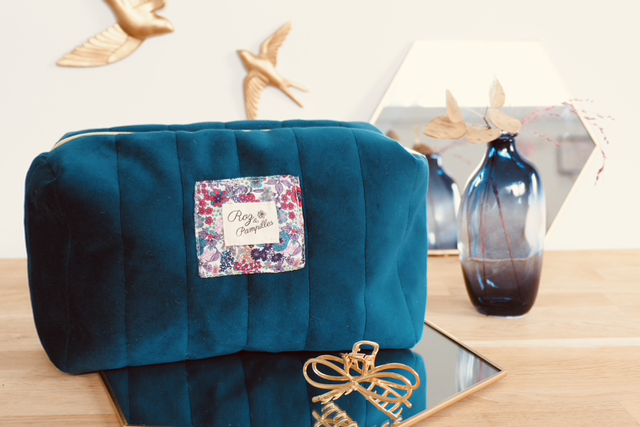 IRIS Trousse de toilette 