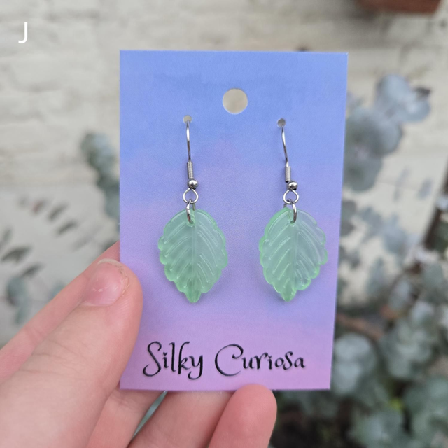 leaves J ☘️ LAST ONE