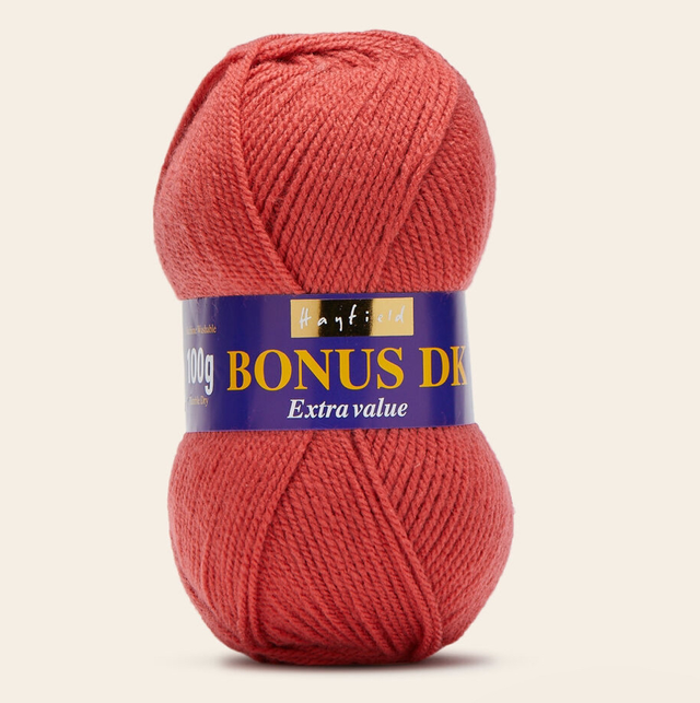Hayfield Bonus DK Soft Red
