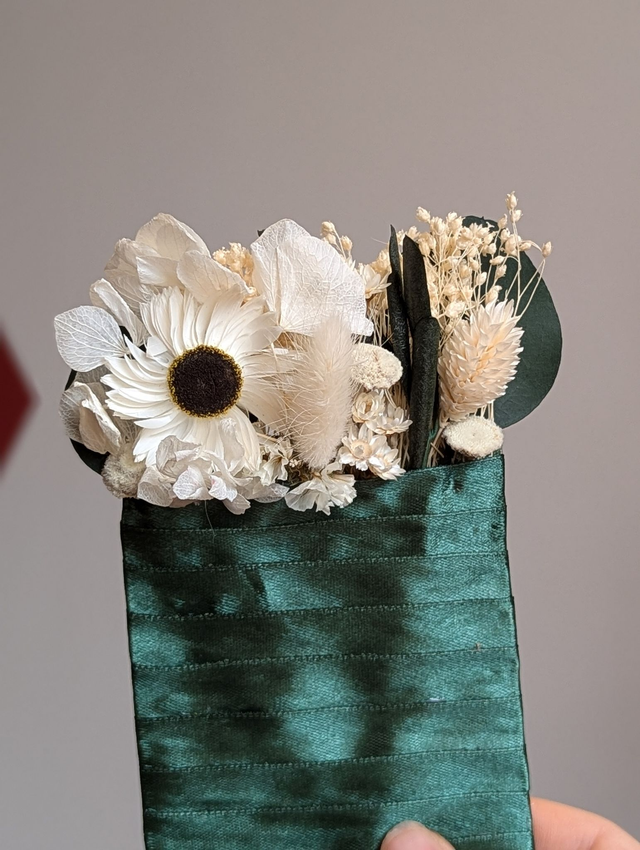 Boutonnière Pochette KALLISTE - Blanc & Vert
