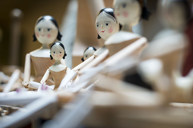 The Original Wooden Doll of Val Gardena with Curls