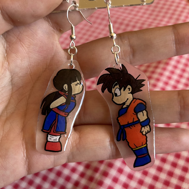 Pendientes Goku