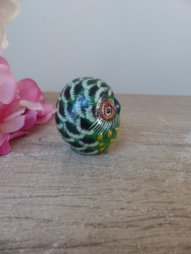 Figurine miniature chouette en plâtre peinte main vintage, chouette ovale verte cadeau porte bonheur, chouette décoration maison campagne