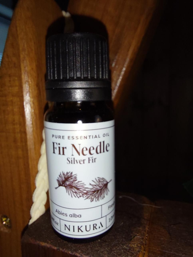 Fir needle 