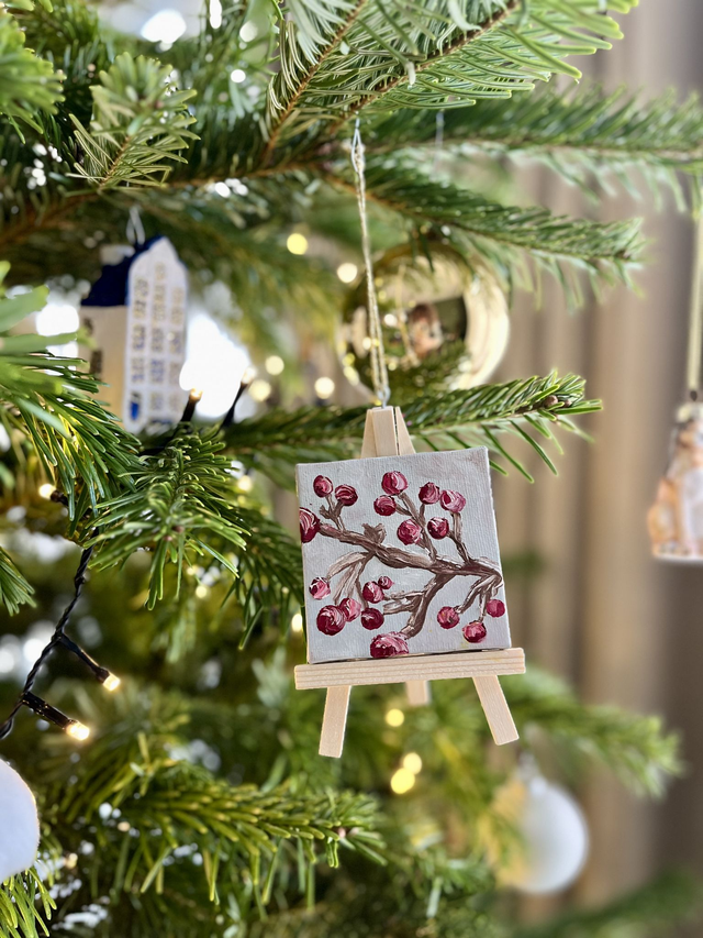 KUNSTBAL / ARTNAMENT - Winter Berries - Hand-painted canvasses for in your Christmastree