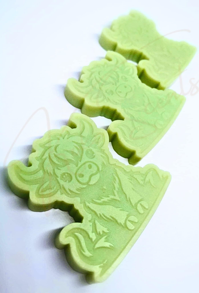 Pistachio Gelato Sitting Highland Cow Wax Melt Shape