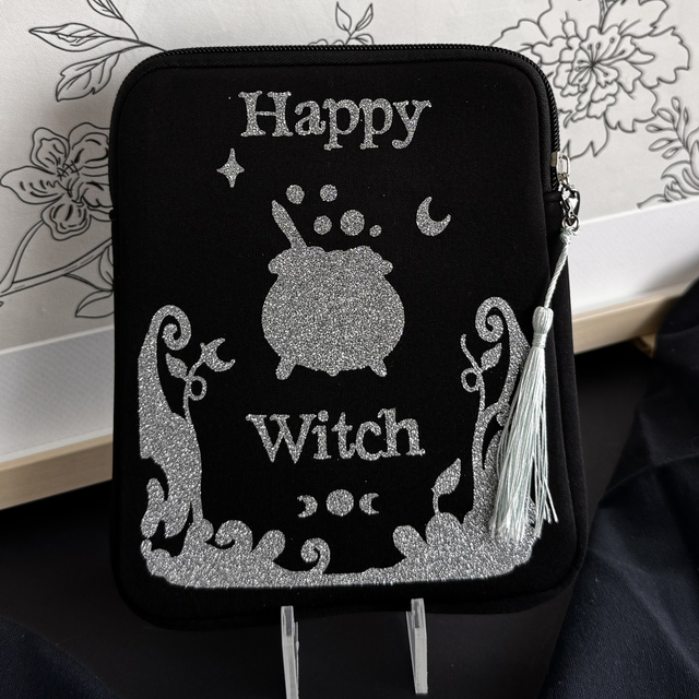 Protection pour Kindle/Kobo 6,8 ‘’, « Happy Witch »