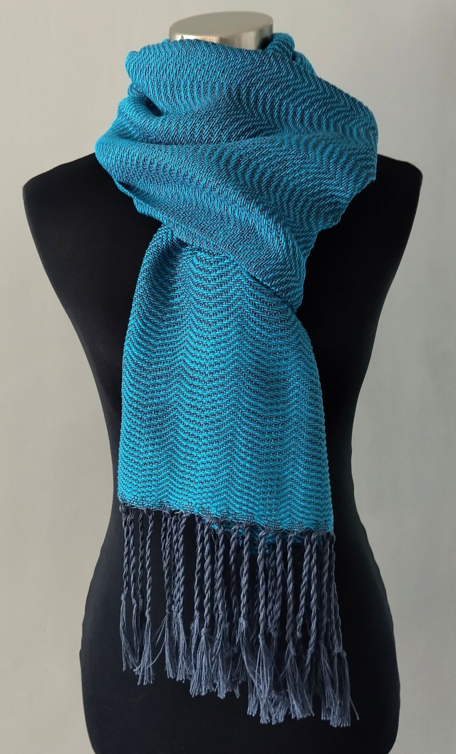 Liplatus- huivi /Ripple- scarf 