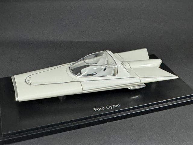 Ford Gyron  1961 Auto Cult 1:43