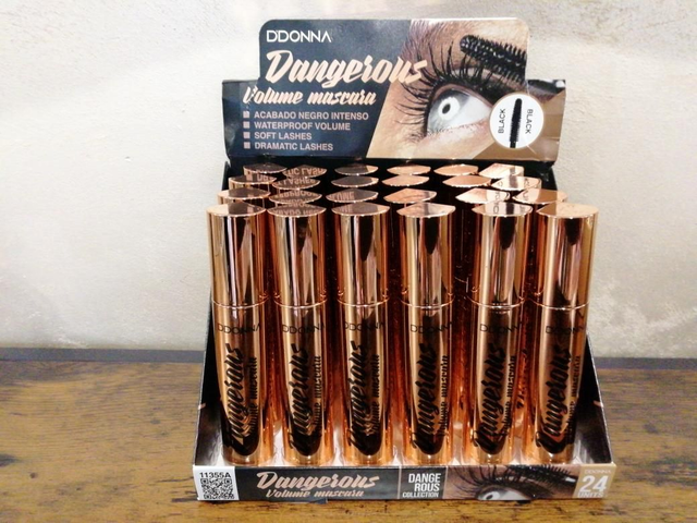 Mascara waterproof noir