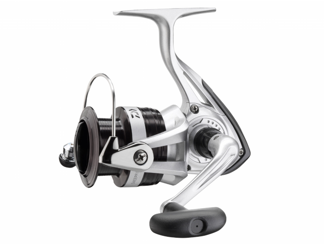 DAIWA Sweepfire E 2000C