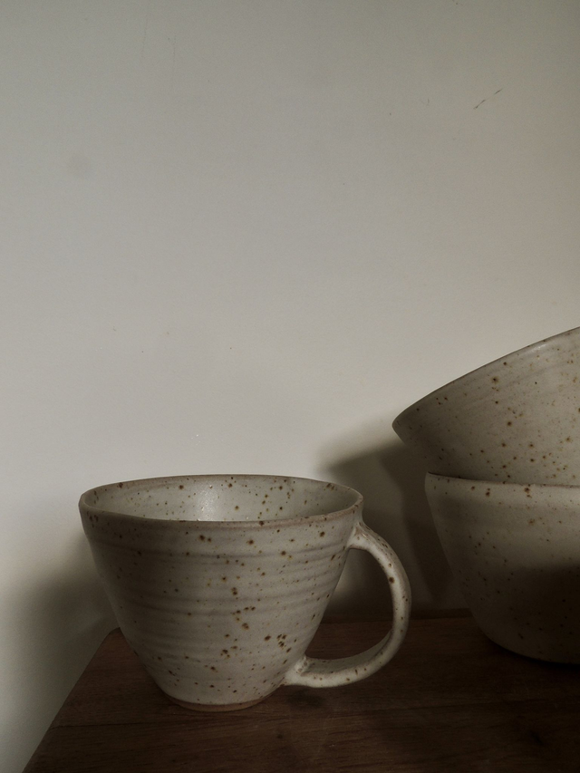 Large Tulip Mug | Almond Speckle