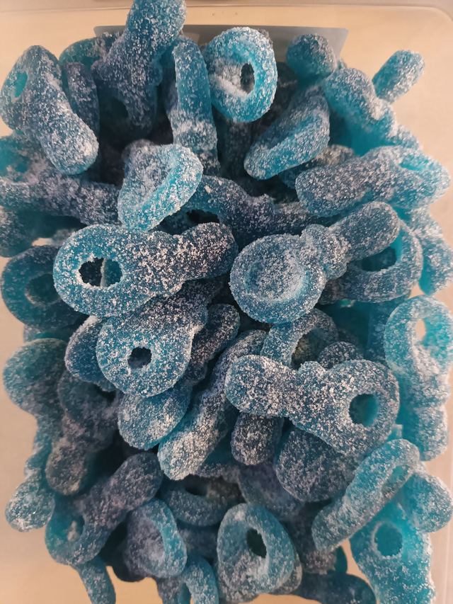 TETINES BLEUS A LA FRAMBOISE (VENDU PAR 100G)