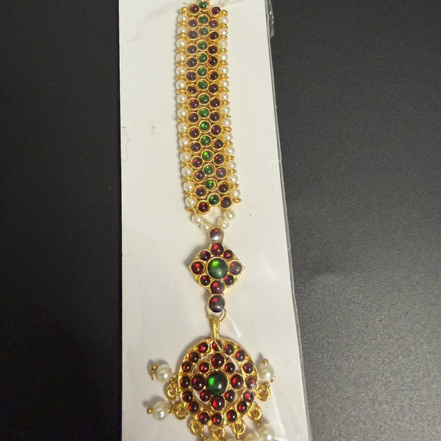 Kemp Nethichutti/Maangtikka red/green stones