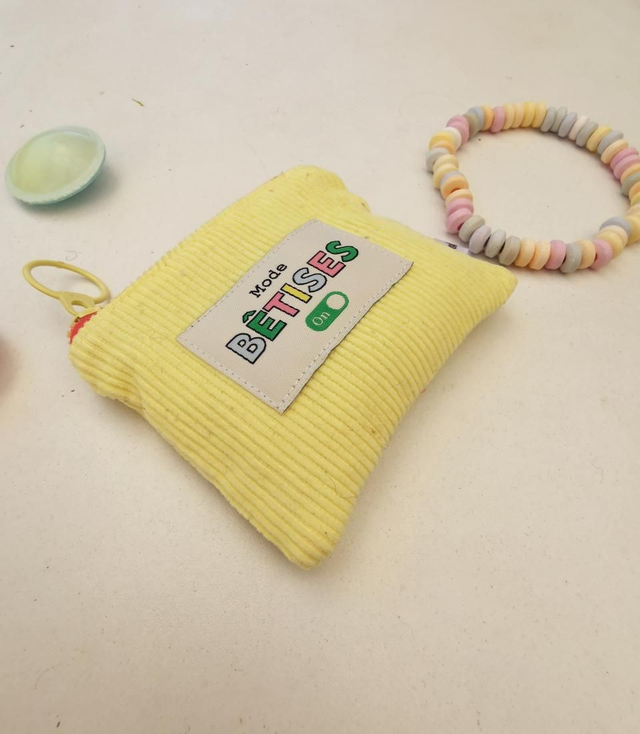 Porte-monnaie ELIOT velour jaune 