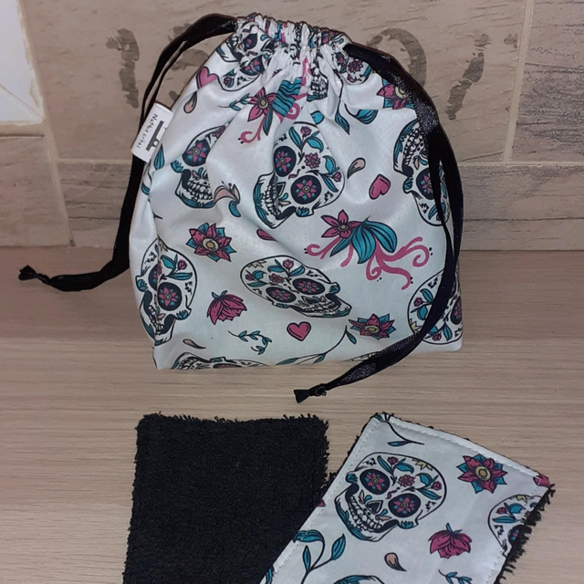 Lingettes x10 pochon crânes