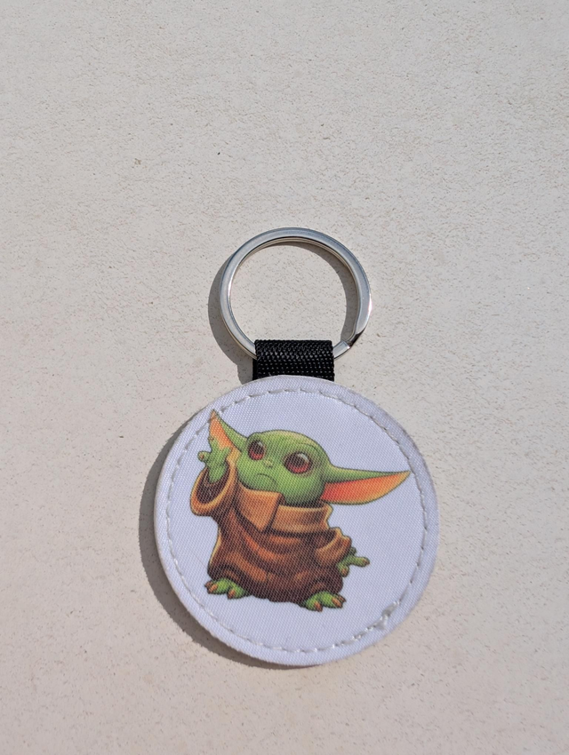 Portes clés sublimation tissu bébé Yoda 