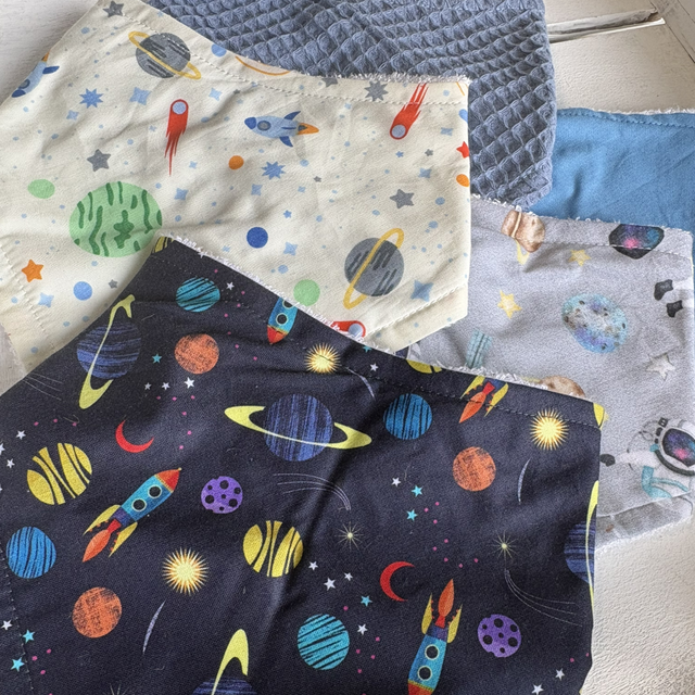 Space Five Pack Classic Style Bamboo Bibs   