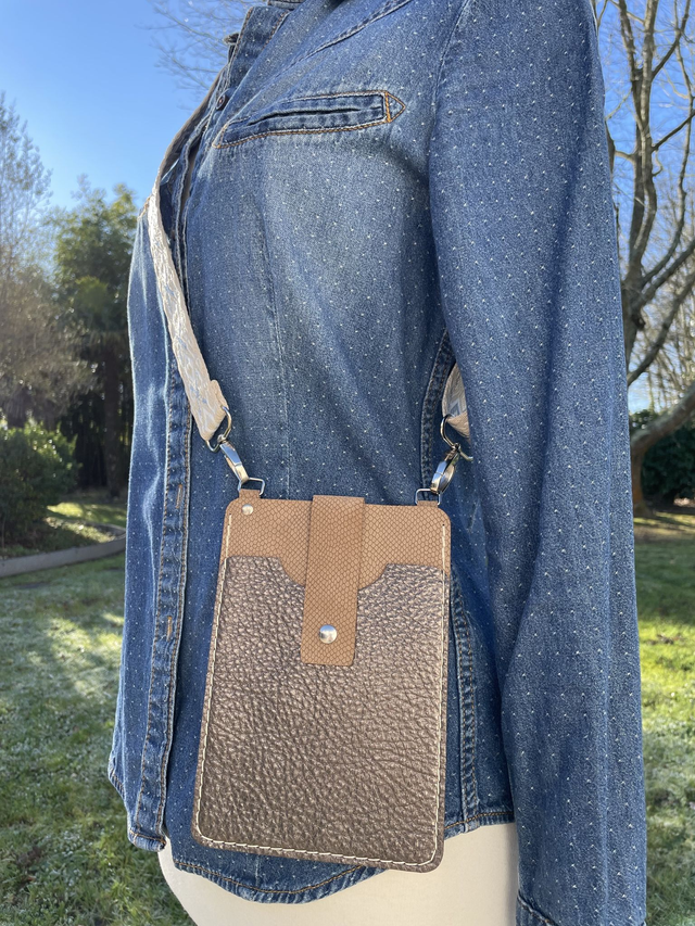 Sac bandoulière serpent marron clair