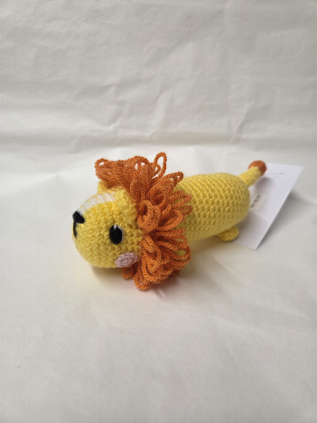 Standing Lion - KL-058