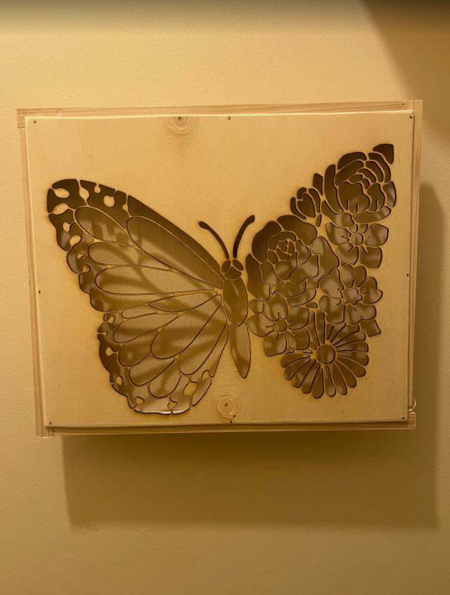 Tableau lumineux papillon fleurie