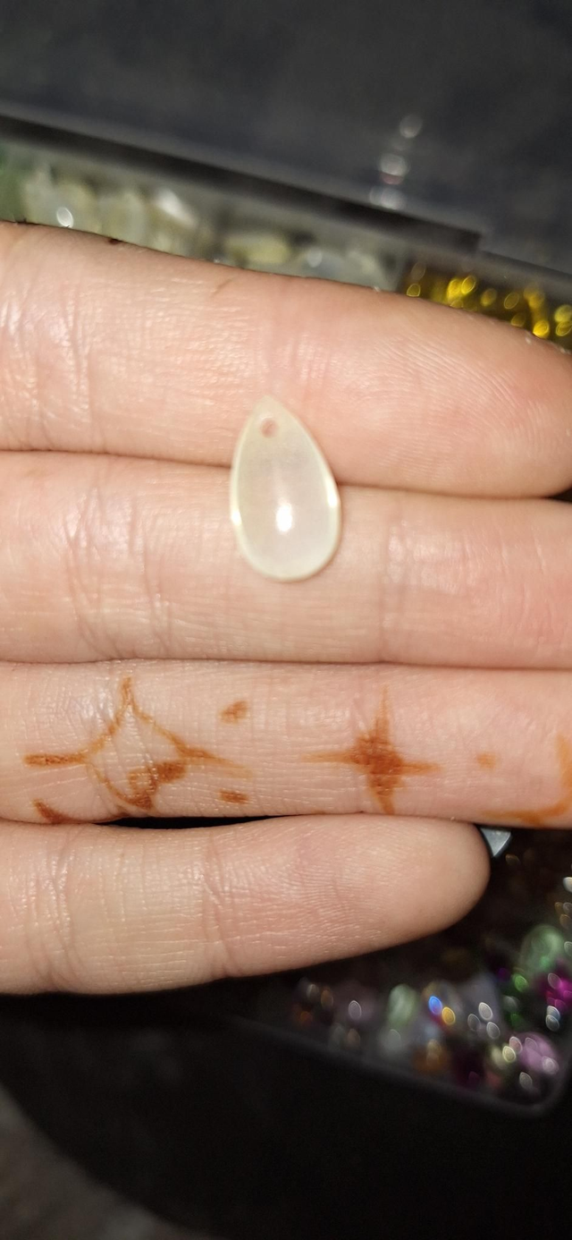 Glass gems pastel yellow