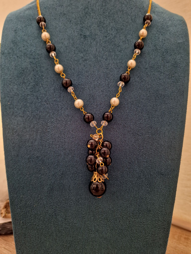 Collier Sautoir Grappe Doré Noir Et Blanc Cristal